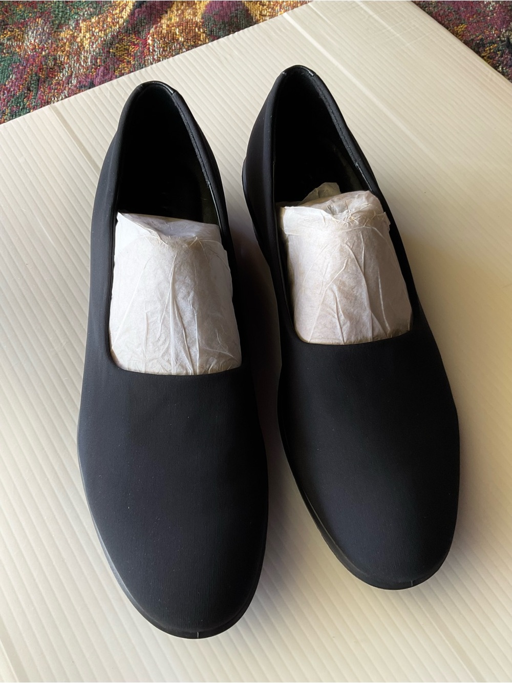 Ecco Women’s Black Slip-On Loafers Size 8 (39)